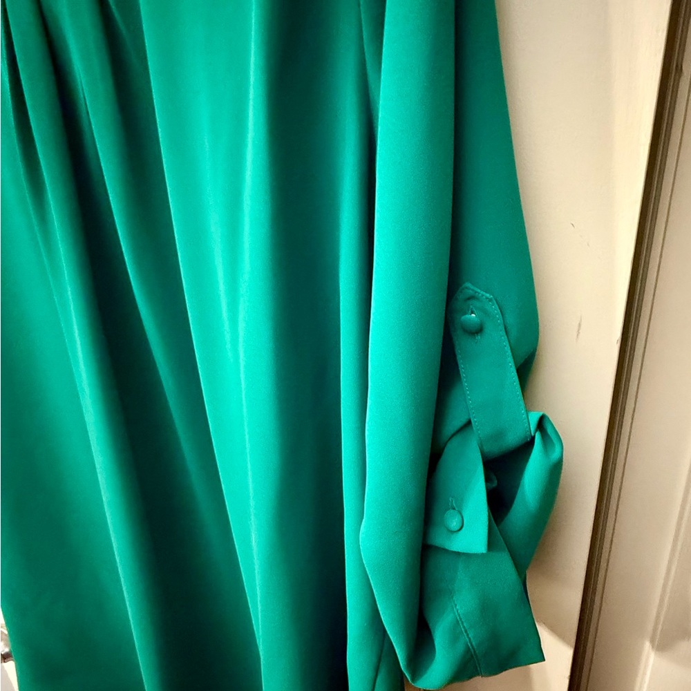 Karie Split Neck High-Low Hem Blouse - Holidays - image 3